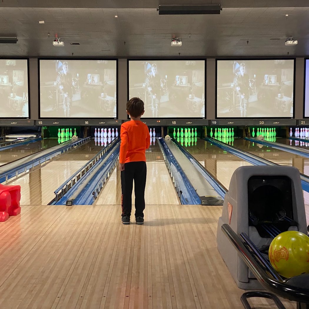 Spins Bowl Poughkeepsie 2