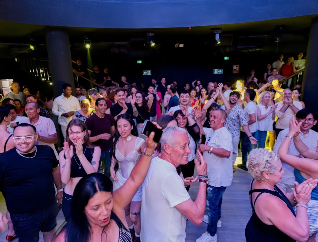 Latin Friday at Antilla
