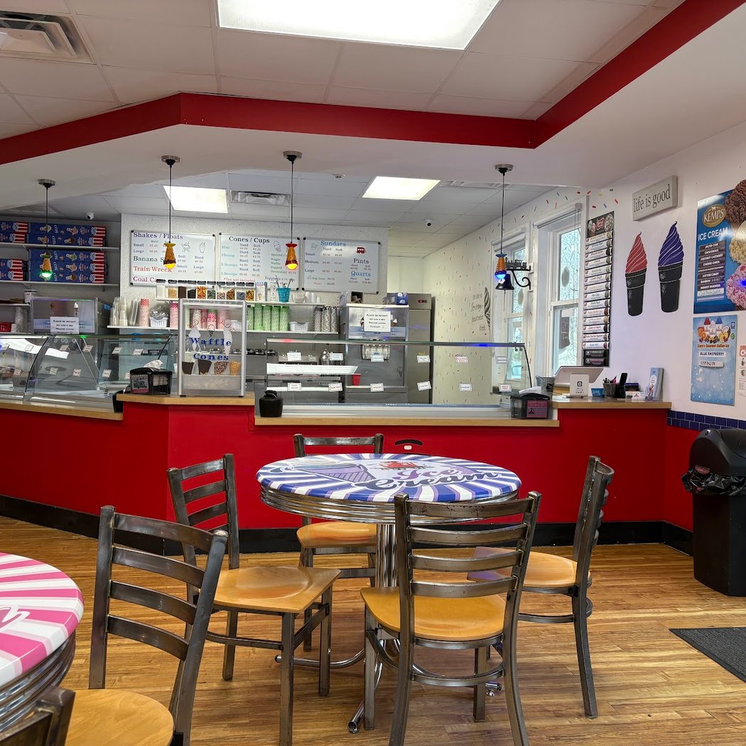 Frozen Caboose Ice Cream 3