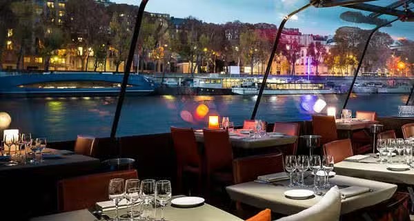 Bateaux Parisiens 2