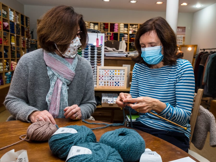Atelier Léonie - Couture - Tricot - Crochet - Broderie - Cours & confection 3
