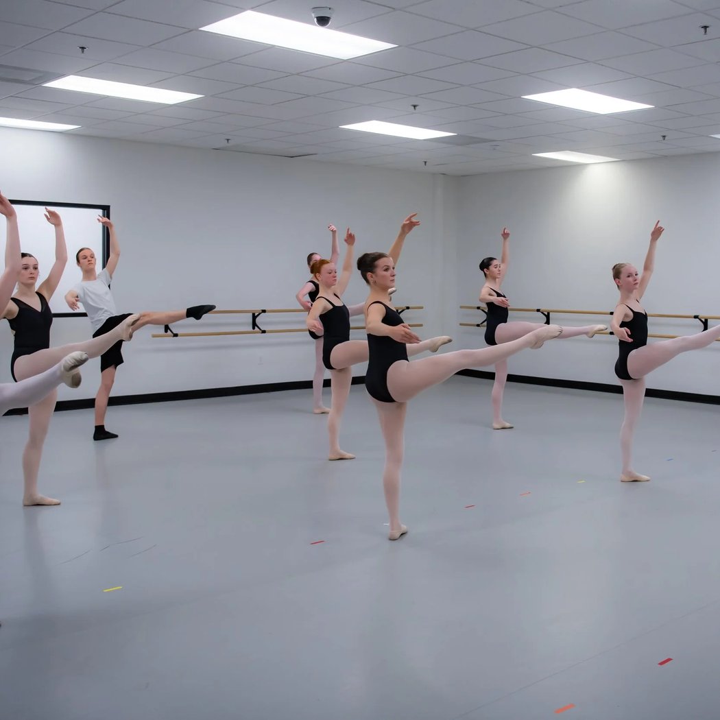 Summer Adult Dance & Barre Classes 2