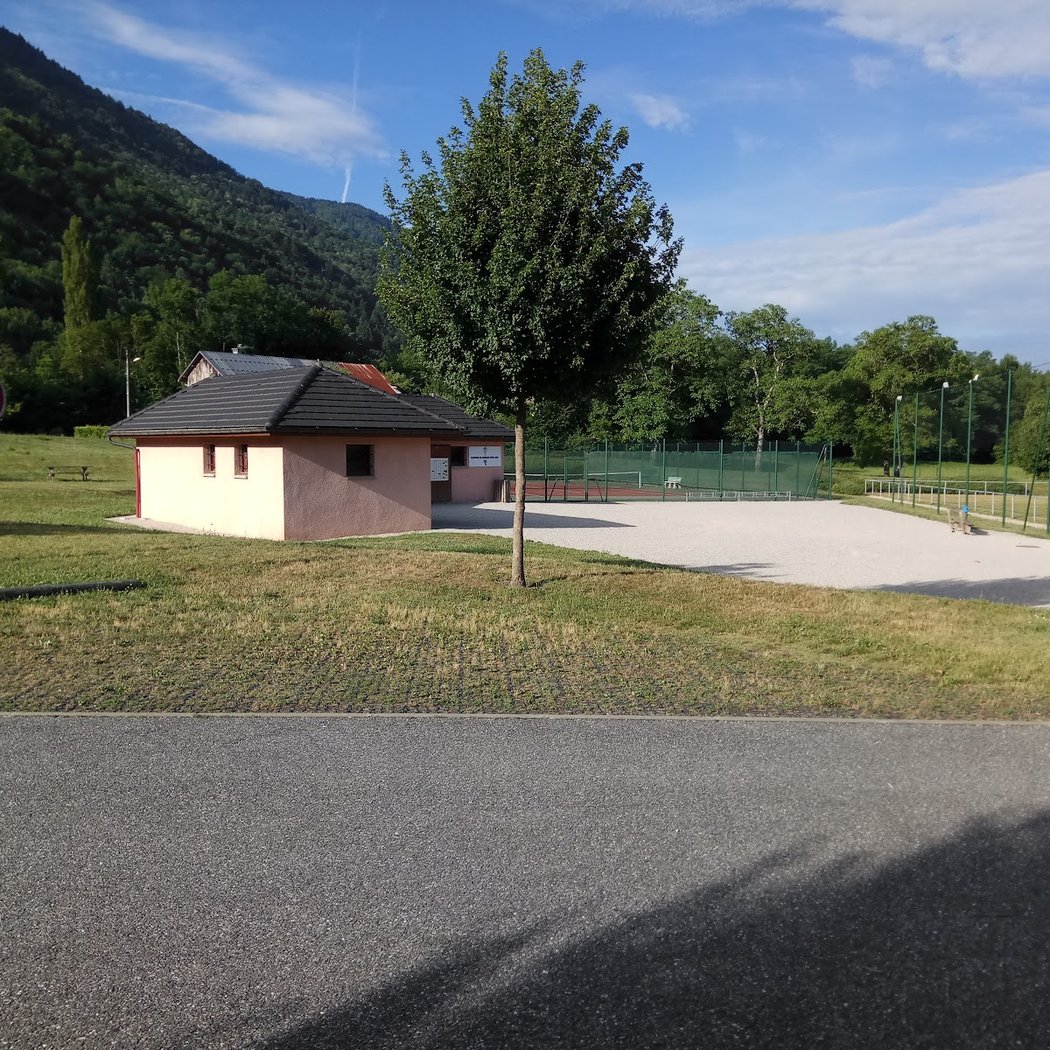 Complexe sportif de Chamoux-sur-Gelon 2
