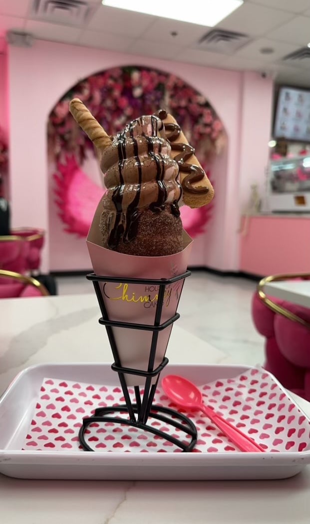 House Of Chimney Cakes Café 3