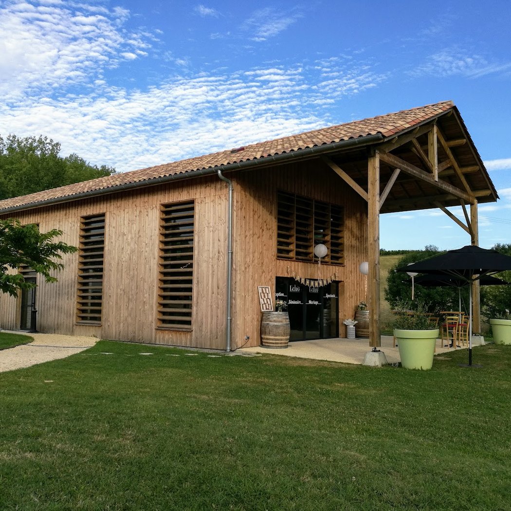 Domaine de Dame Bertrande, vignoble, gites, réceptions et nature préservée. 3