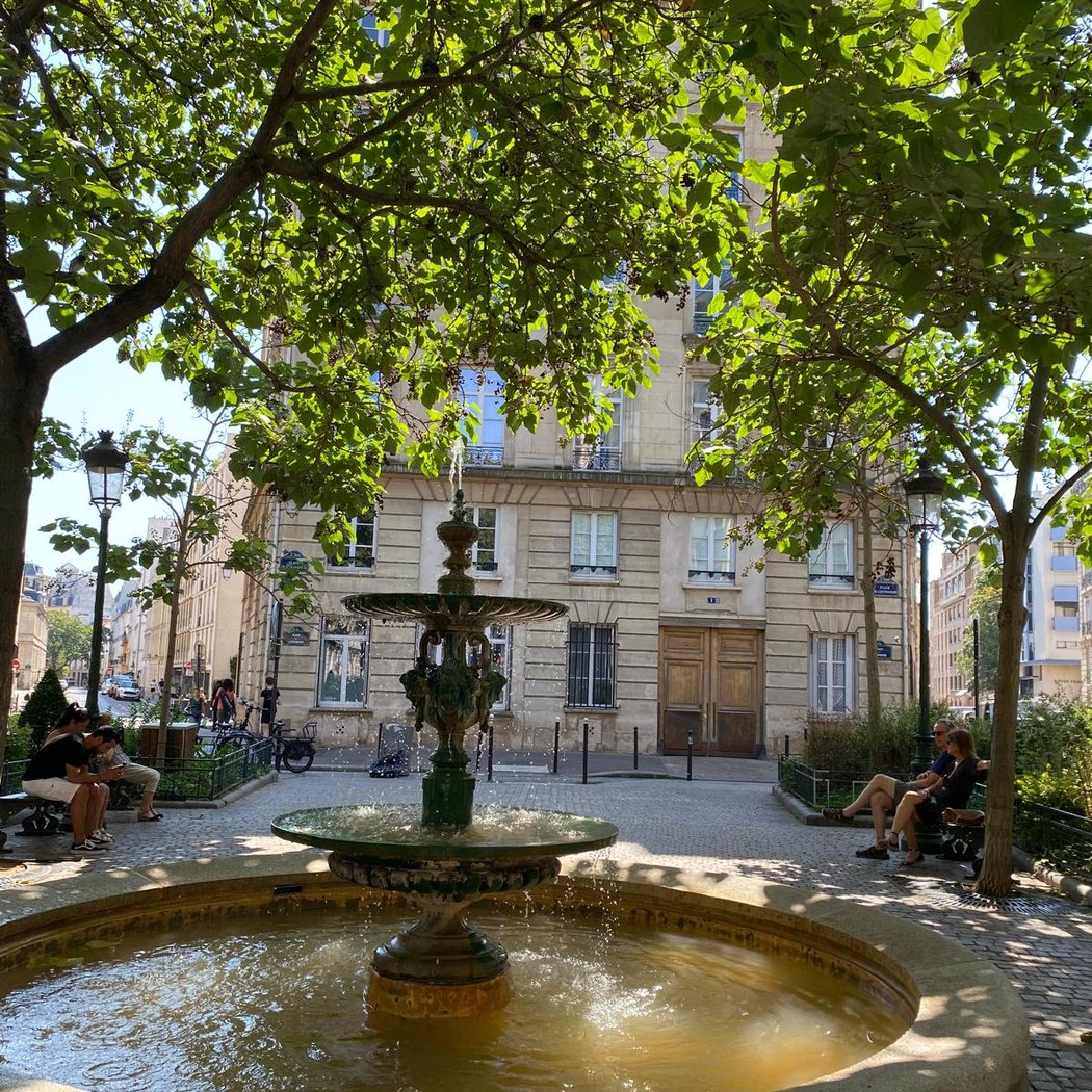 Emily in Paris Tours by Explore Paris Tours 2