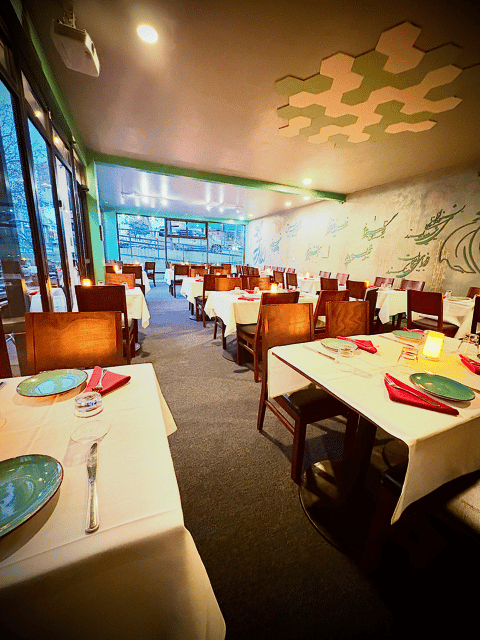 SAFFRON KITCHEN, RESTAURANT & BAR 2