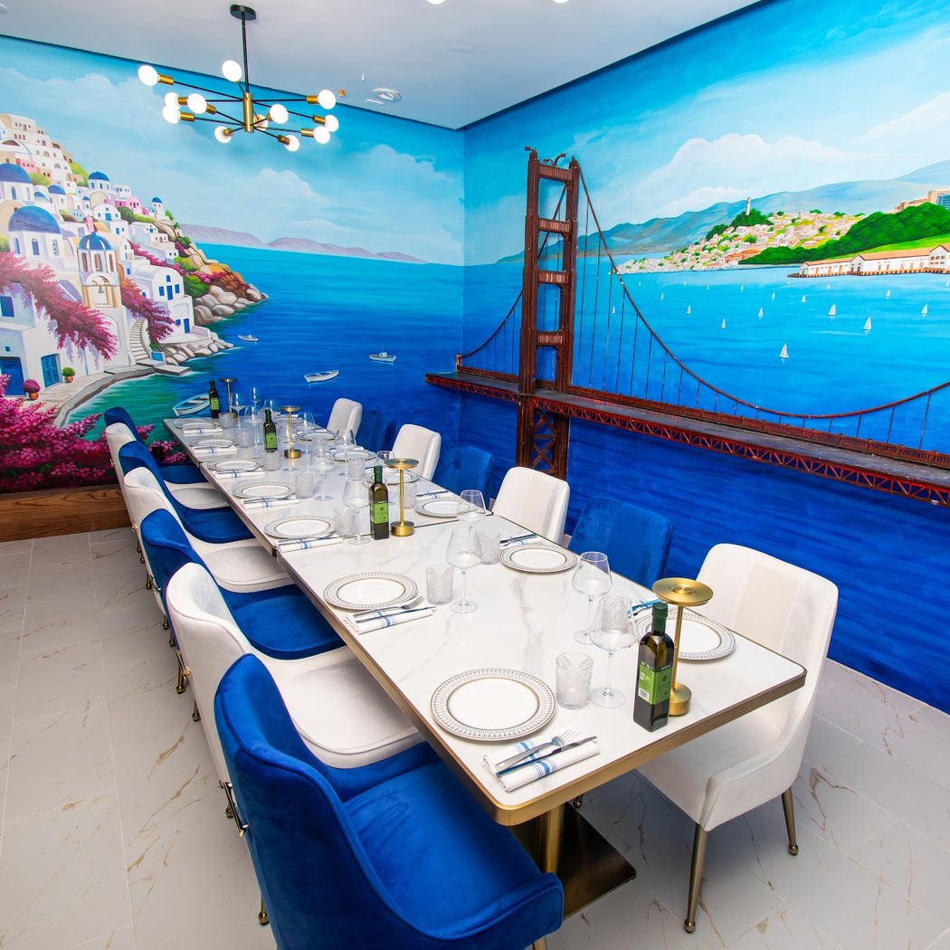 Milos Taverna 2