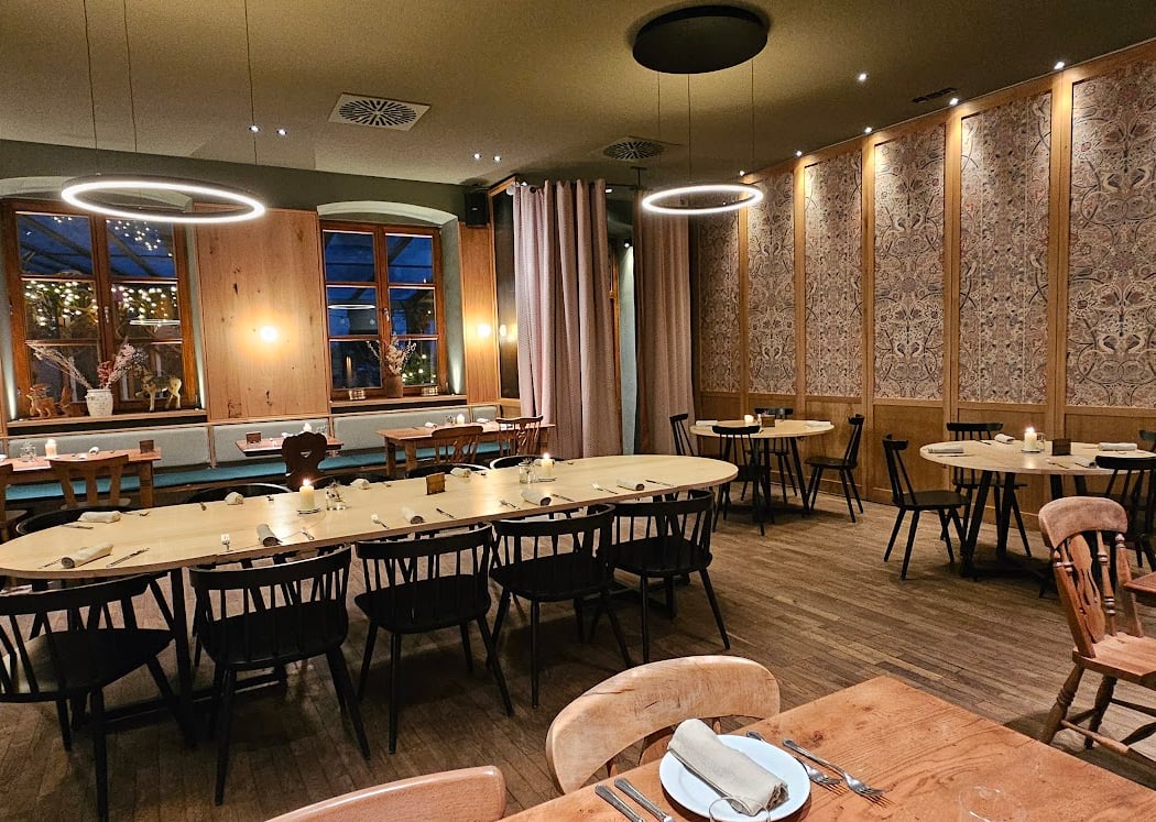 Max Emanuel Brauerei - Wirtshaus und Biergarten 3