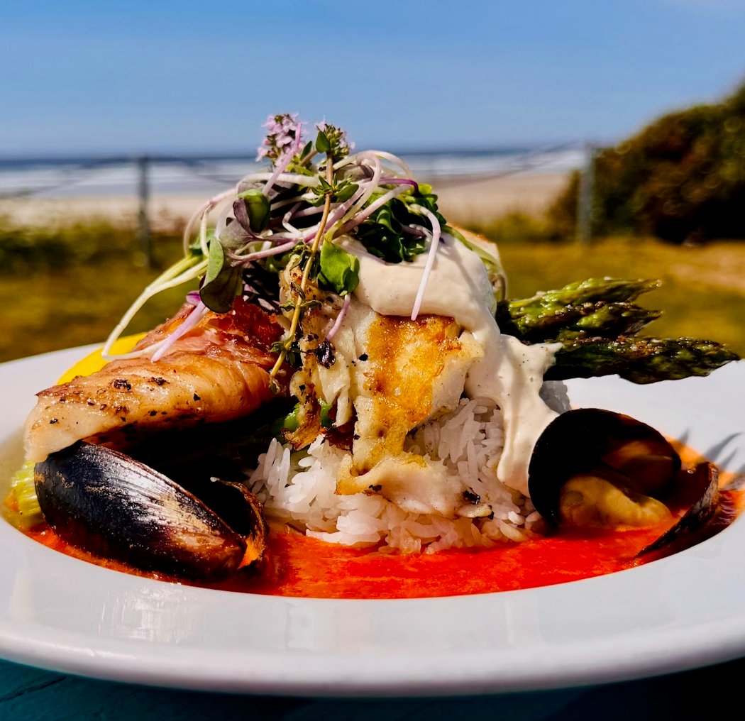 Sand Dollar Restaurant & Lounge 1