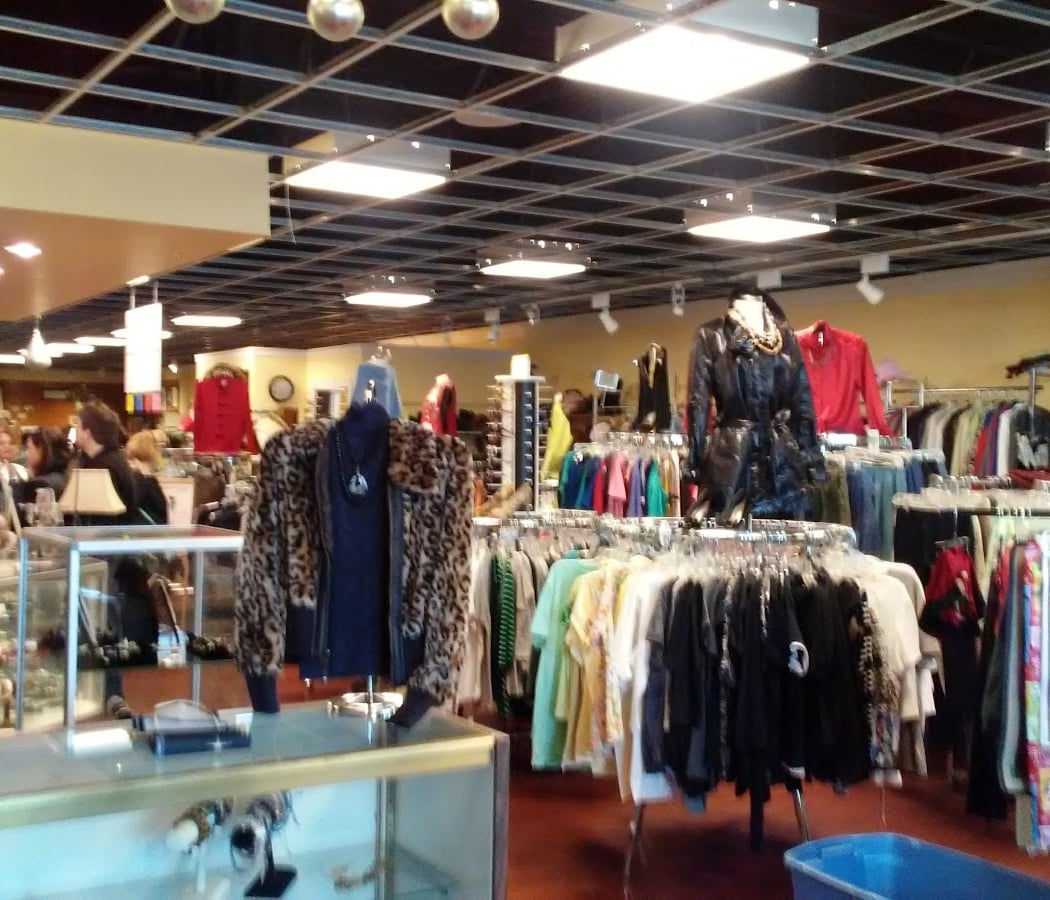 Bloomingdeals! Resale 1