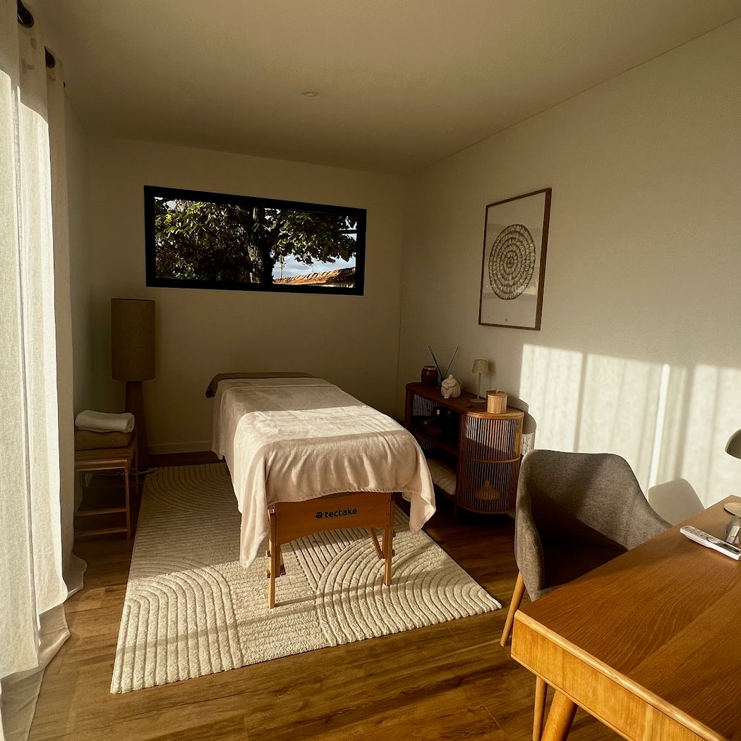Holistic Studio - Drainage lymphatique & Massages bien-être femmes - Marne 1