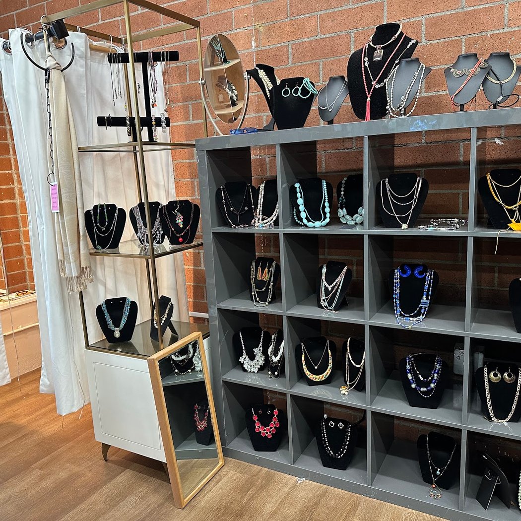 Dorothy's Closet 1