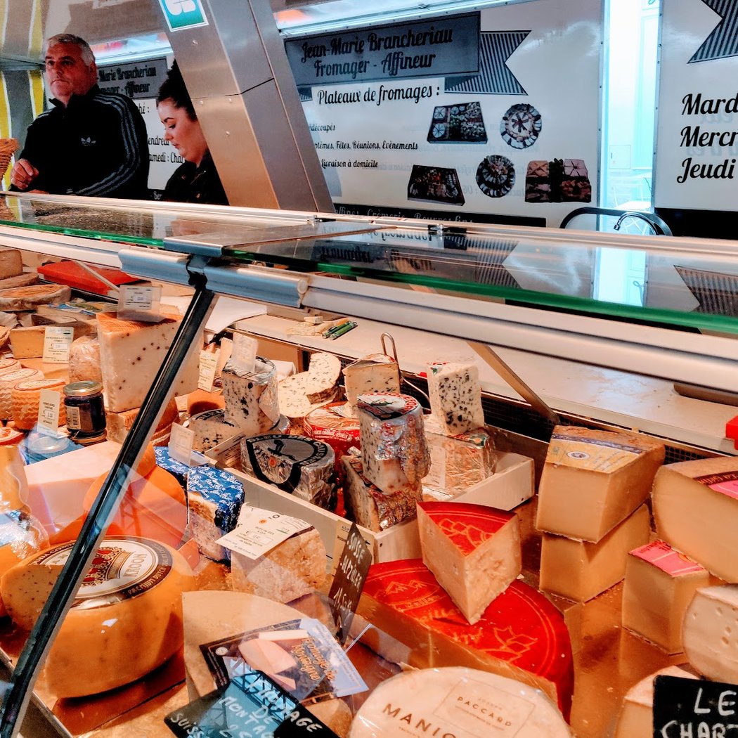 Marché aux Légumes + marché bio (mercredi soir) 1
