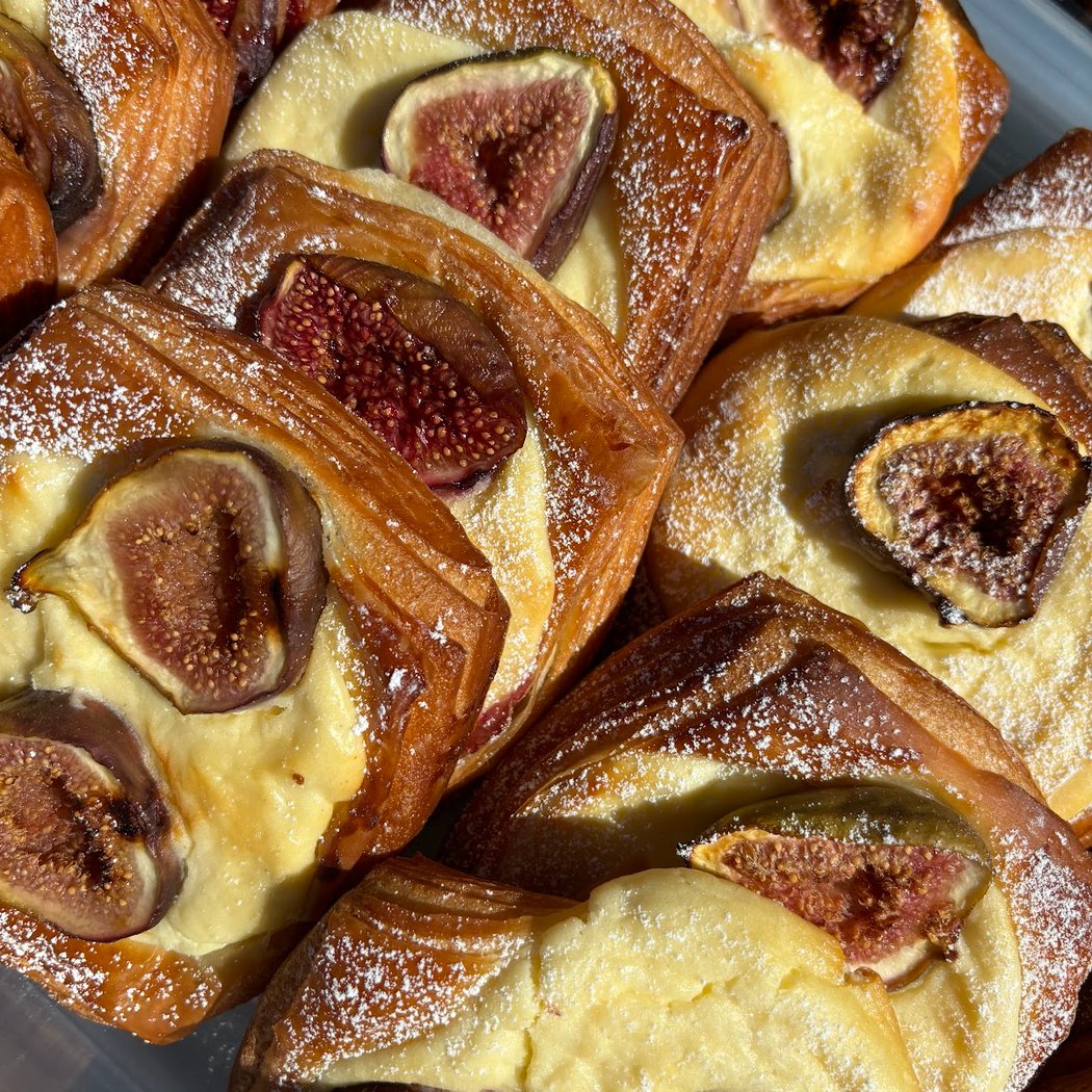 CoffeeShop | Bakery + Micro-Roastery 3