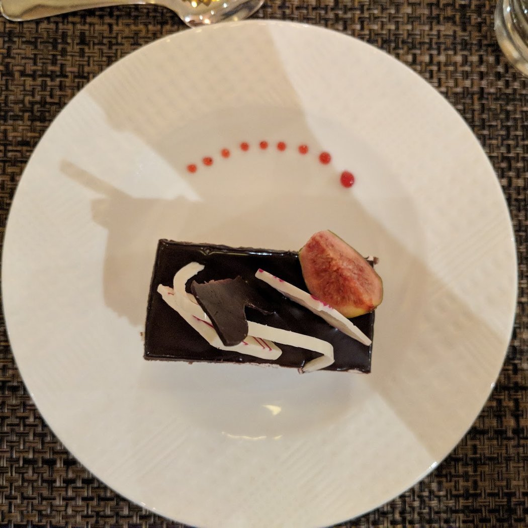 Incanto - The Zuri Hotel 1