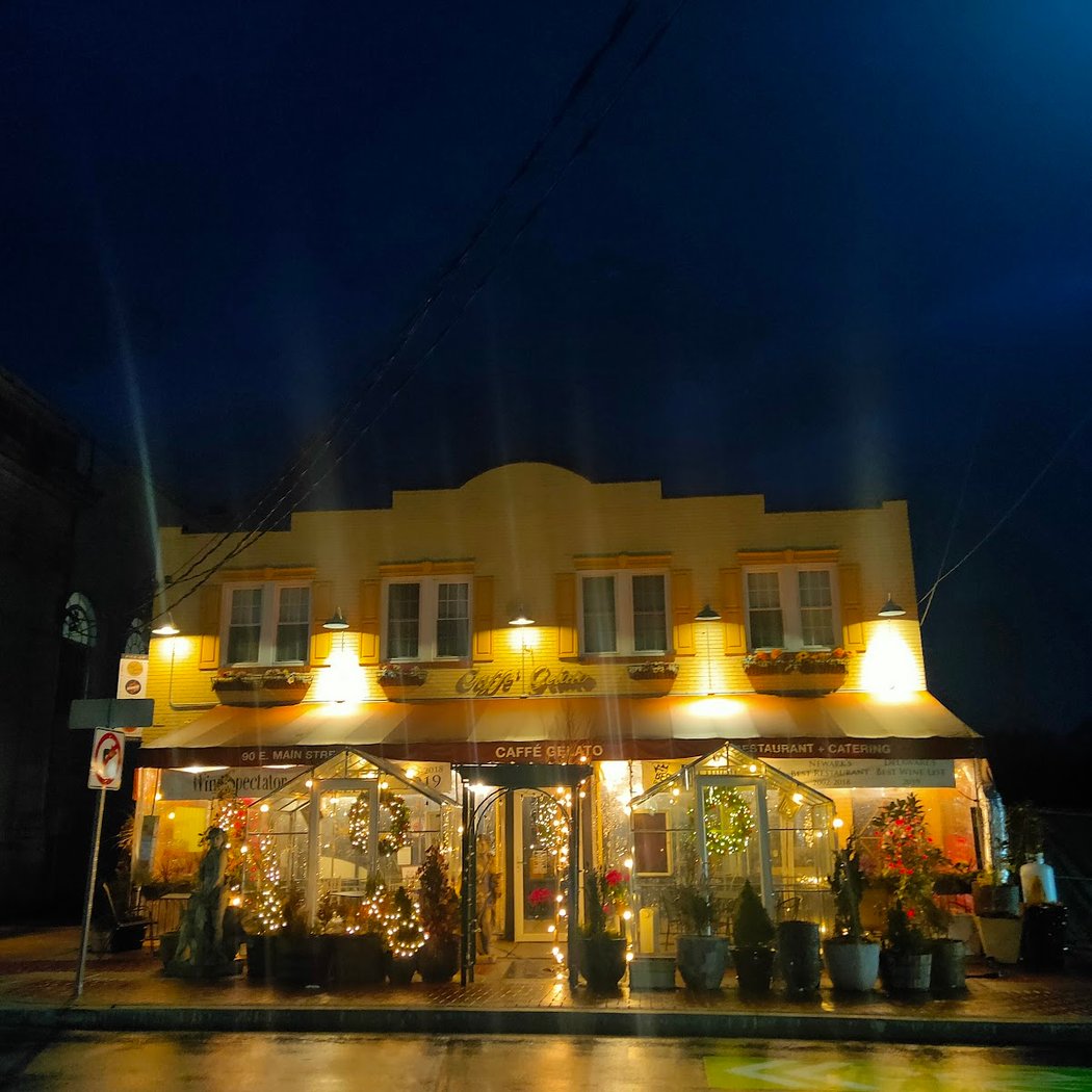 E Main St 3