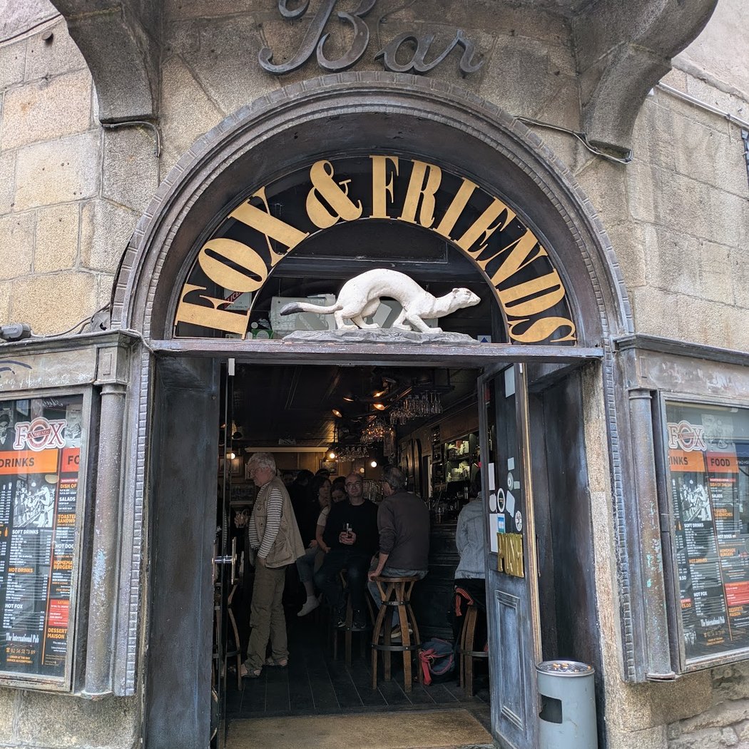 Fox and Friends Pub 3
