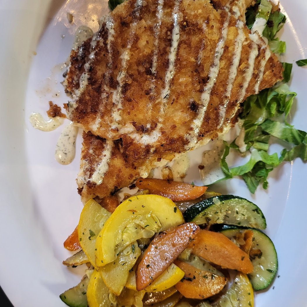 Fin's Eatery & Spirits 3