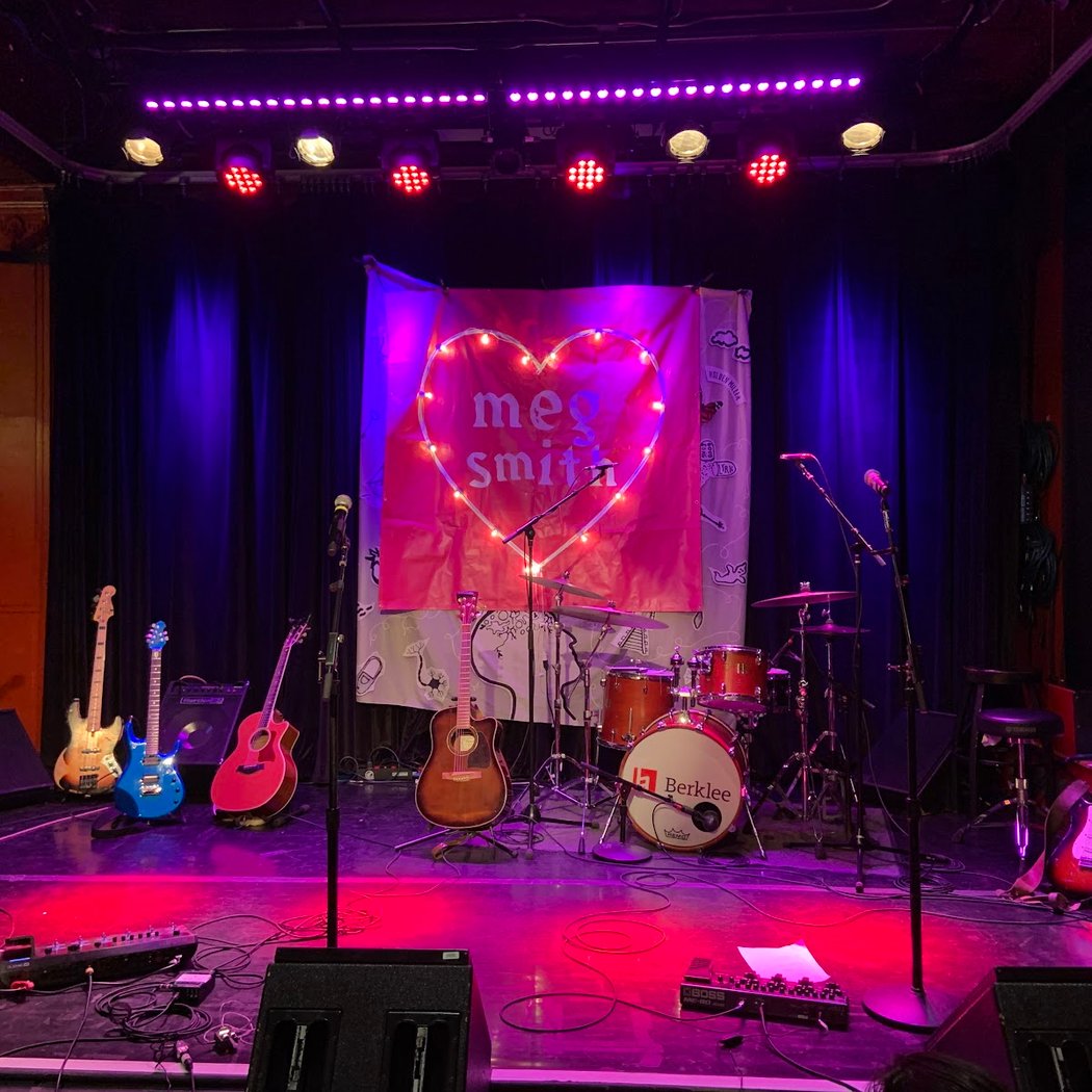The Red Room at Cafe 939 2