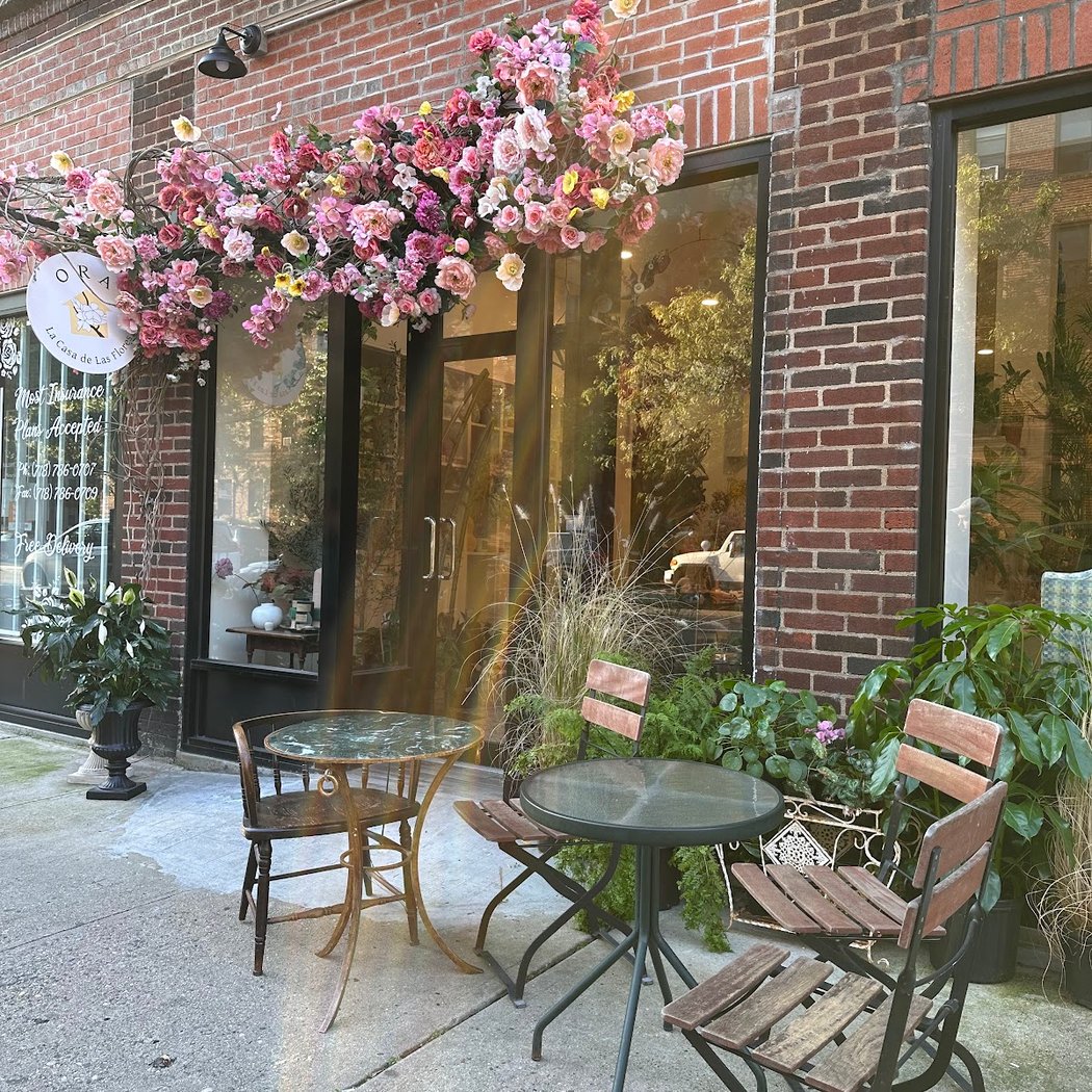 El Café at Ora 2