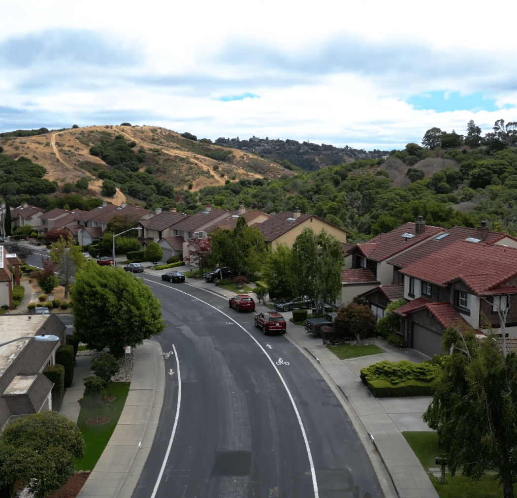 Laurelwood Dr 1