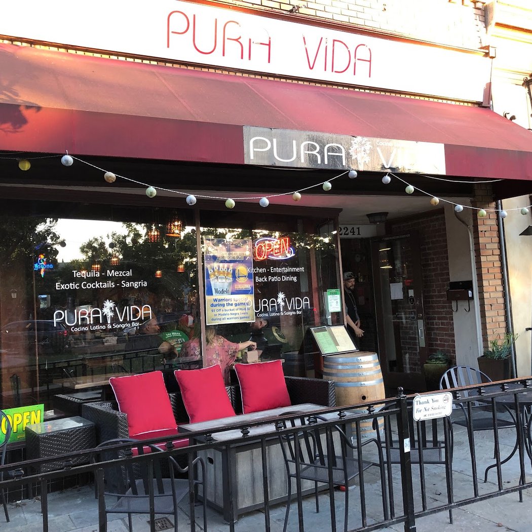 Pura Vida - Cocina Latina & Sangria Bar 2