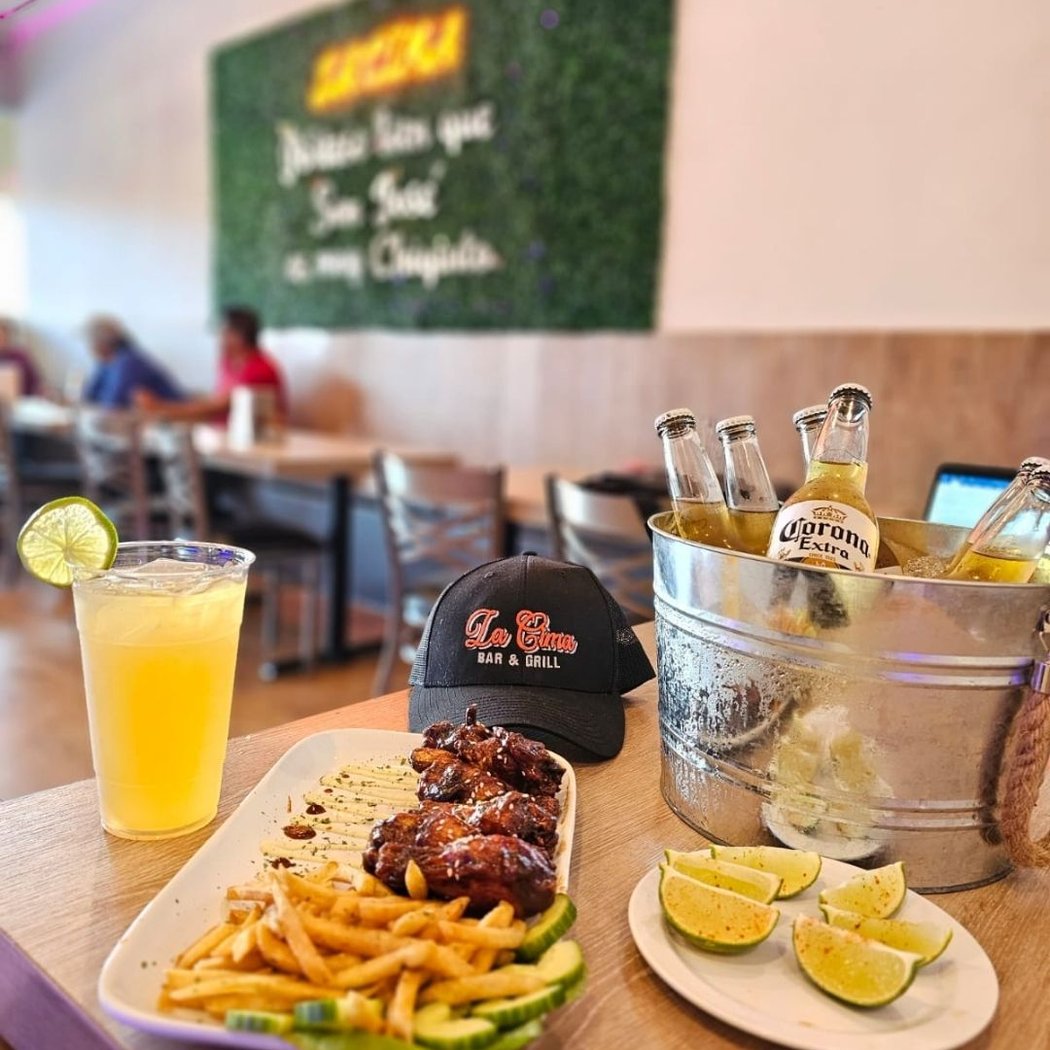 La Cima Grill Bar 2