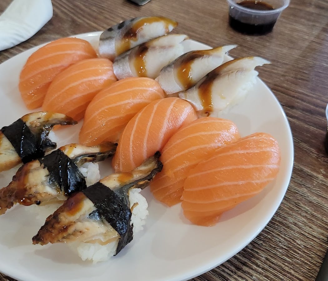 Umi Premium Sushi & Seafood Buffet 1