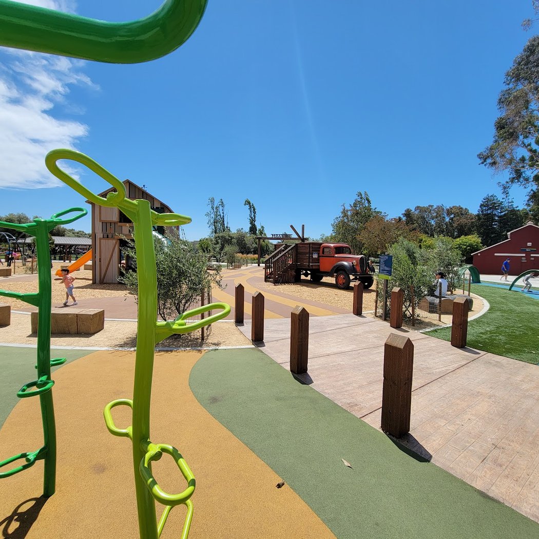 Hayward Egg Hunt Adaptive and Inclusive 3