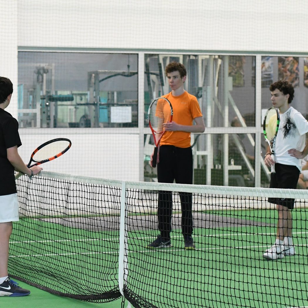 Ecole de Tennis Jeunes et Adultes SLICE à Versailles 3