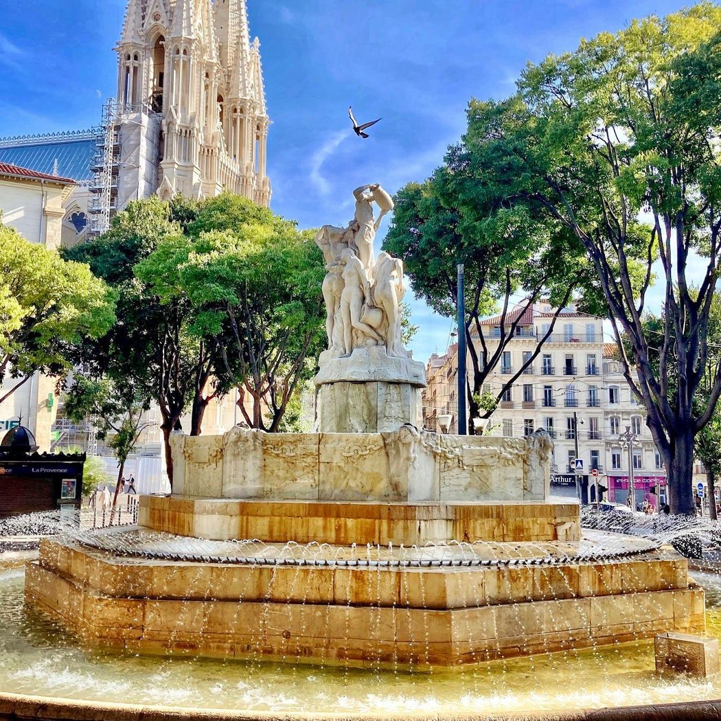 Fontaine des Danaïdes 1