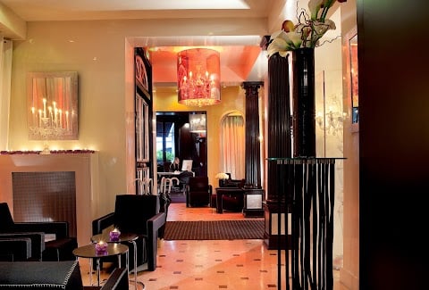 MonHôtel Lounge & Spa 3