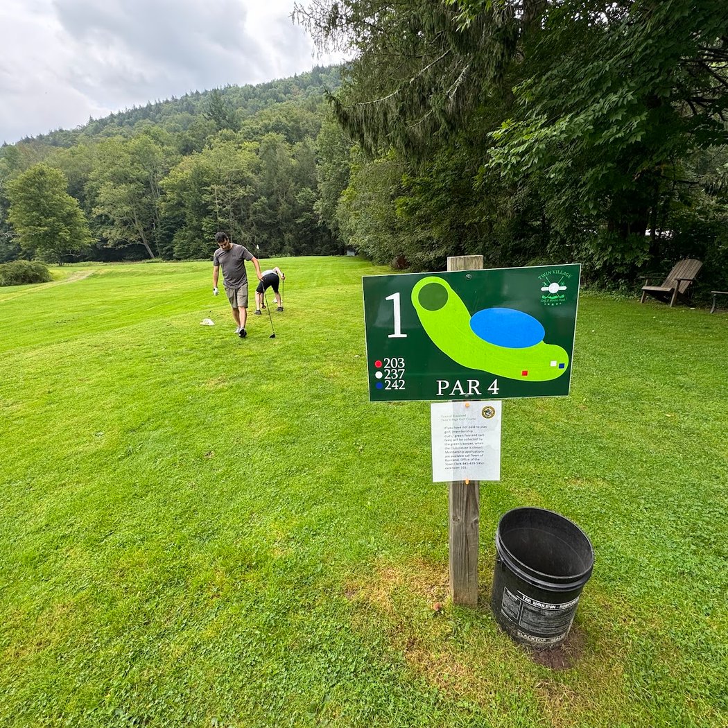 Twin Village Golf Course 3