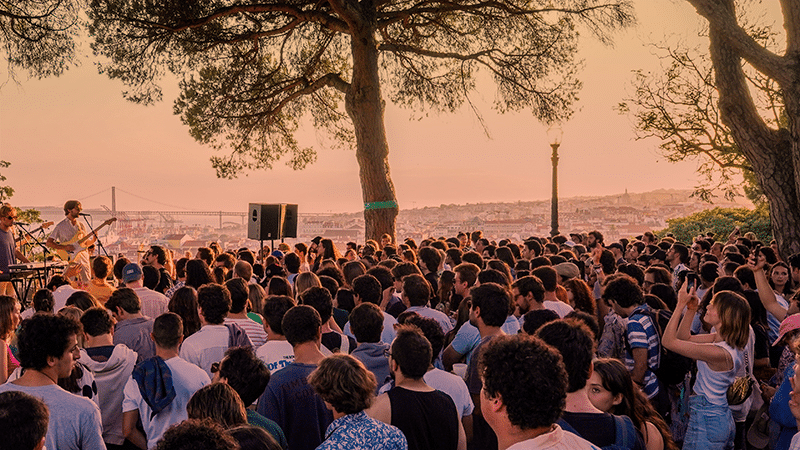Pôr do Sol no Castelo: YNES 2