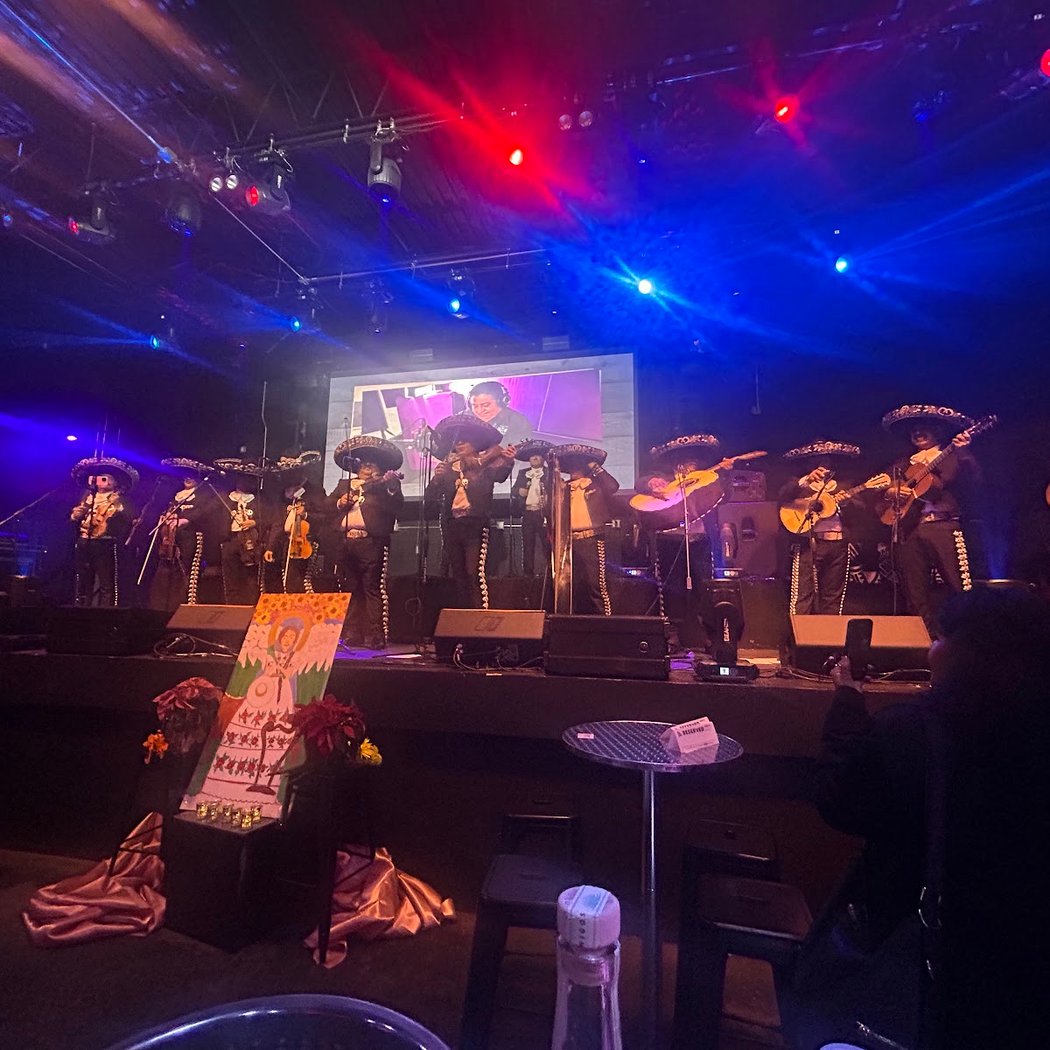 DE TU RANCHO A MI RANCHO II Show de caballos, banda y mariachi en vivo 1