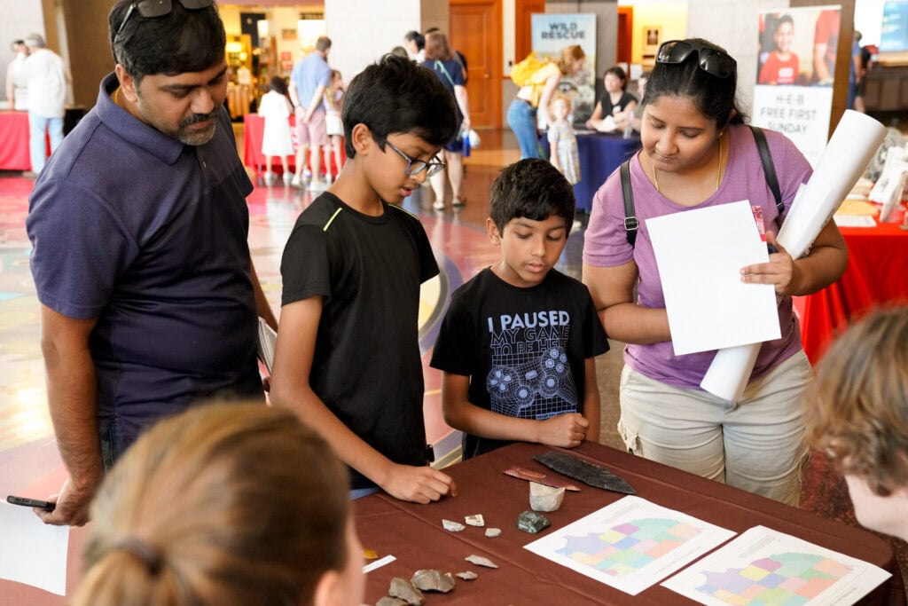 H-E-B Free First Sunday: Fall Celebrations 1