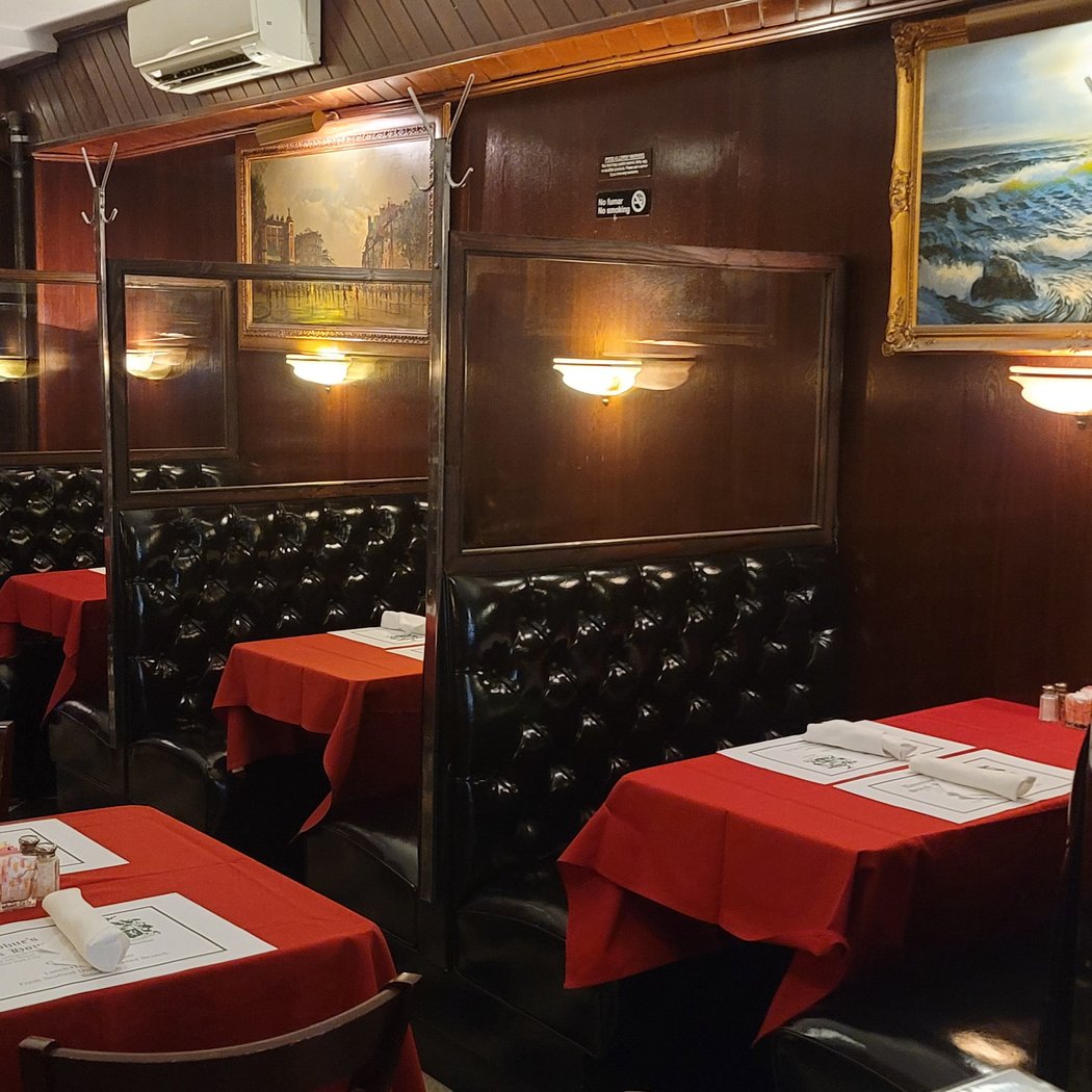 Donohue's Steak House 4