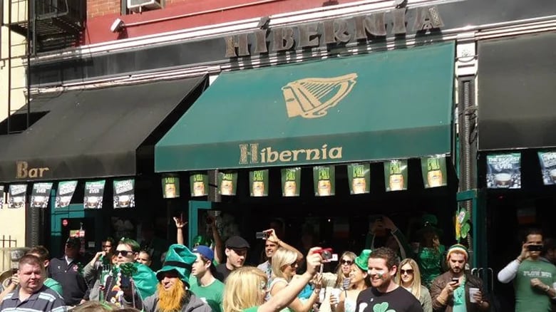 Hibernia Bar 2