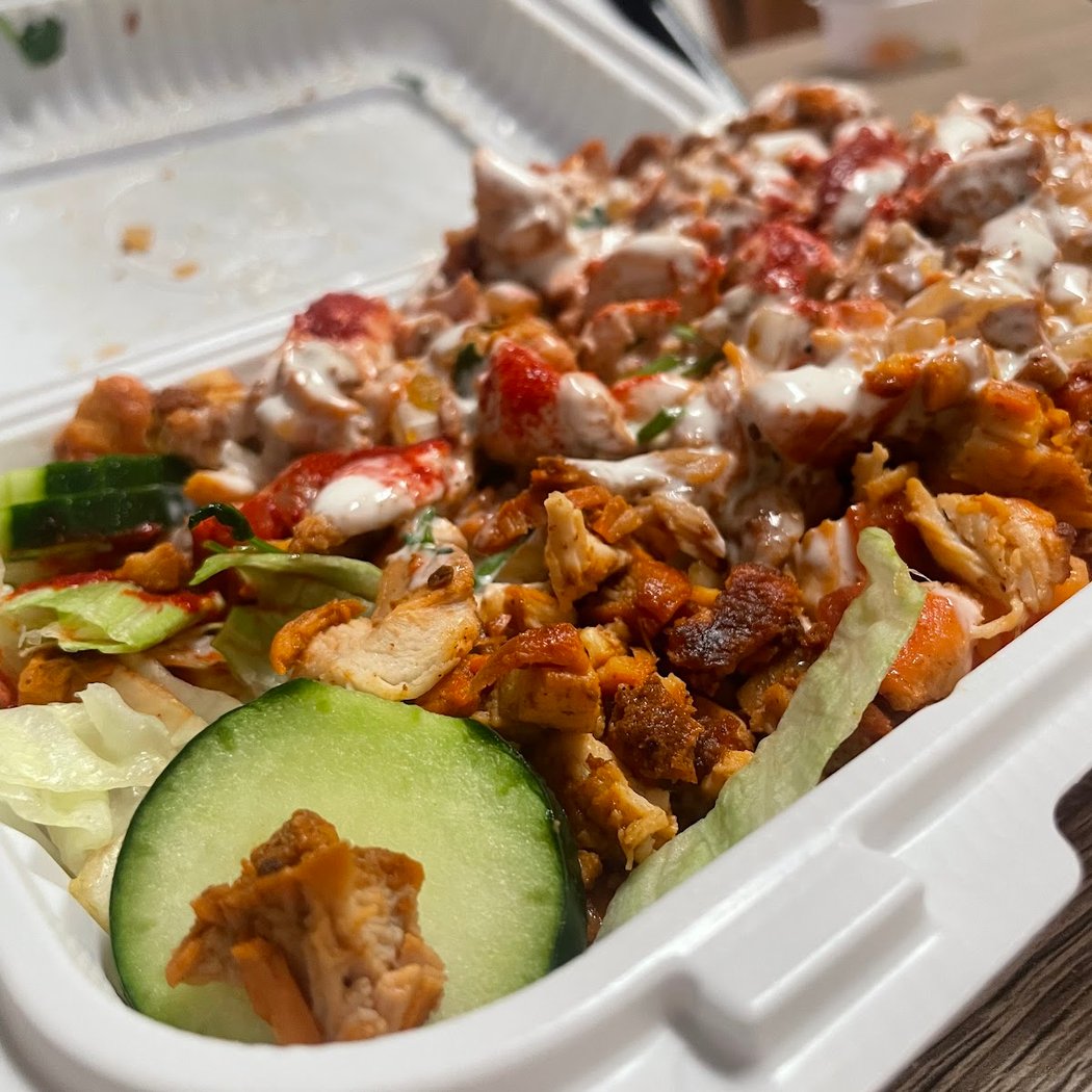 Zaki's Halal Food Truck1 2
