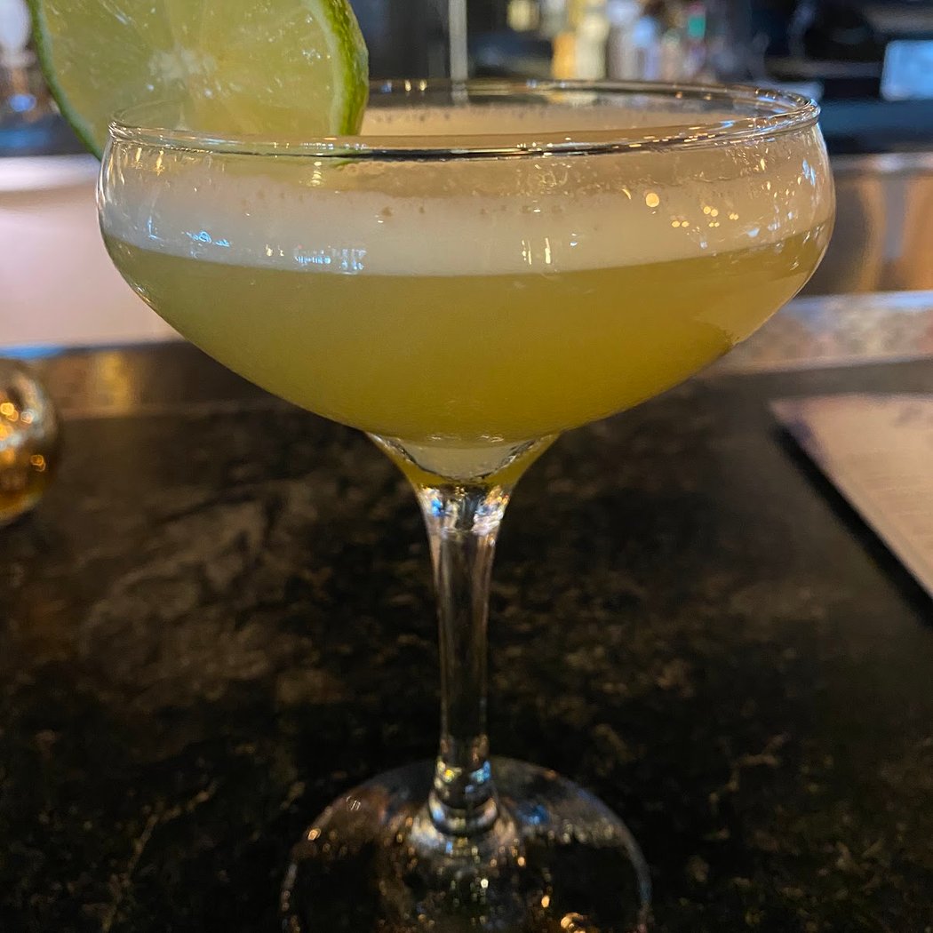 Le Bar 4