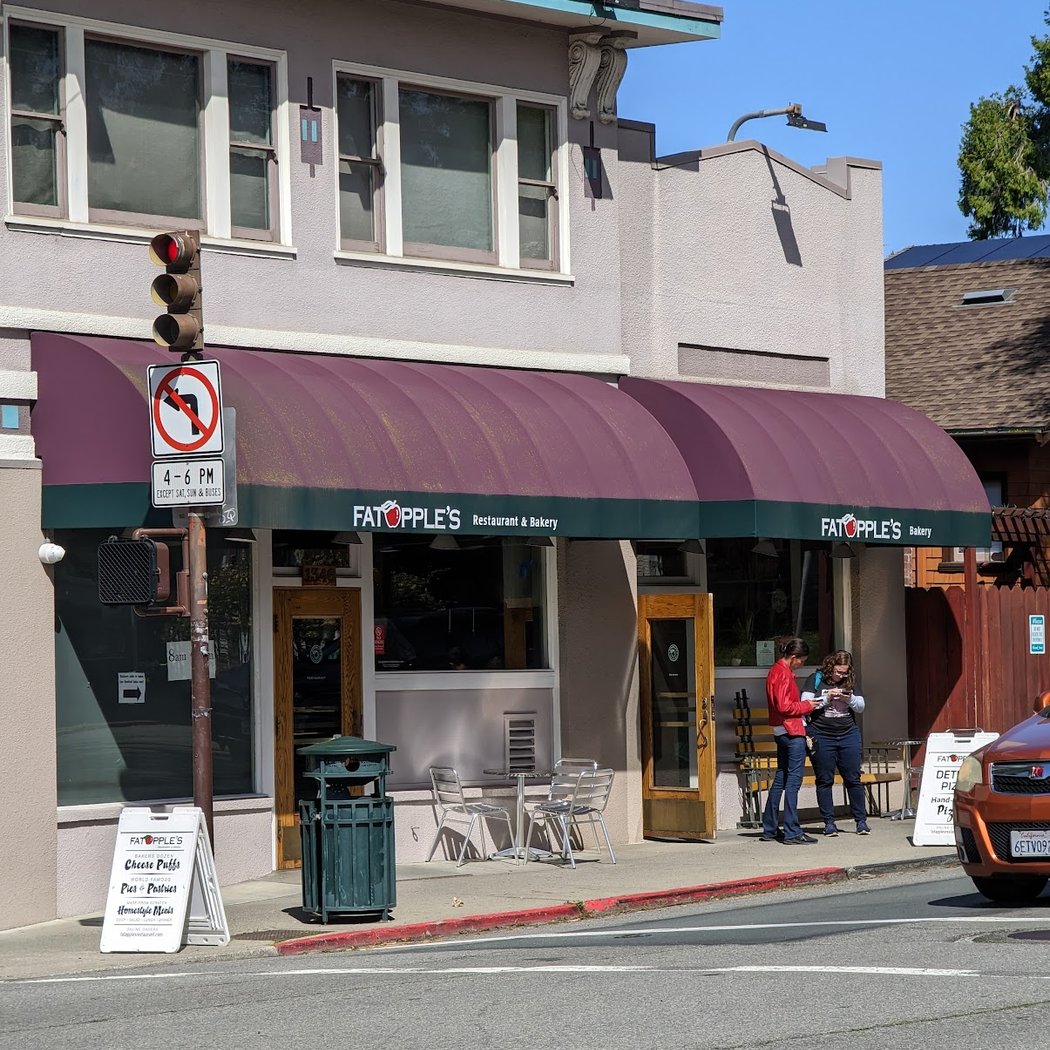 FatApple’s Berkeley Restaurant and Bakery 2