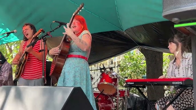 Betty Won't Concert 3