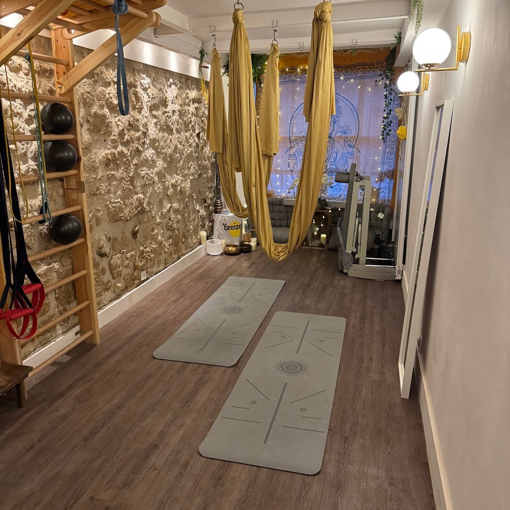 Studio Yoga, Pilates Et Coaching - Treize Bastille 3