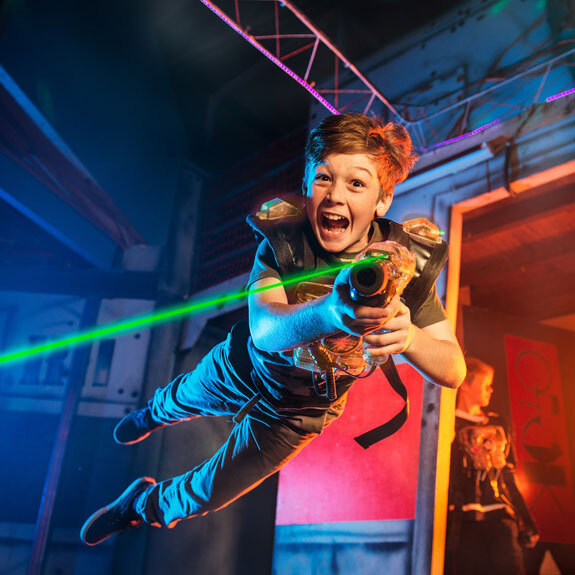 Laser Plus Trois-Rivières - Laser Tag - Mini golf - Escape Game - Réalité Virtuelle - Quizy 1