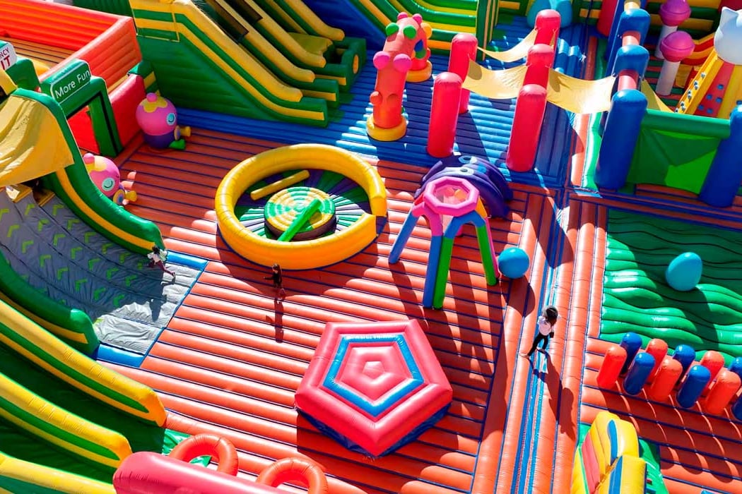 FUNBOX, el parque de hinchables más grande del mundo 1