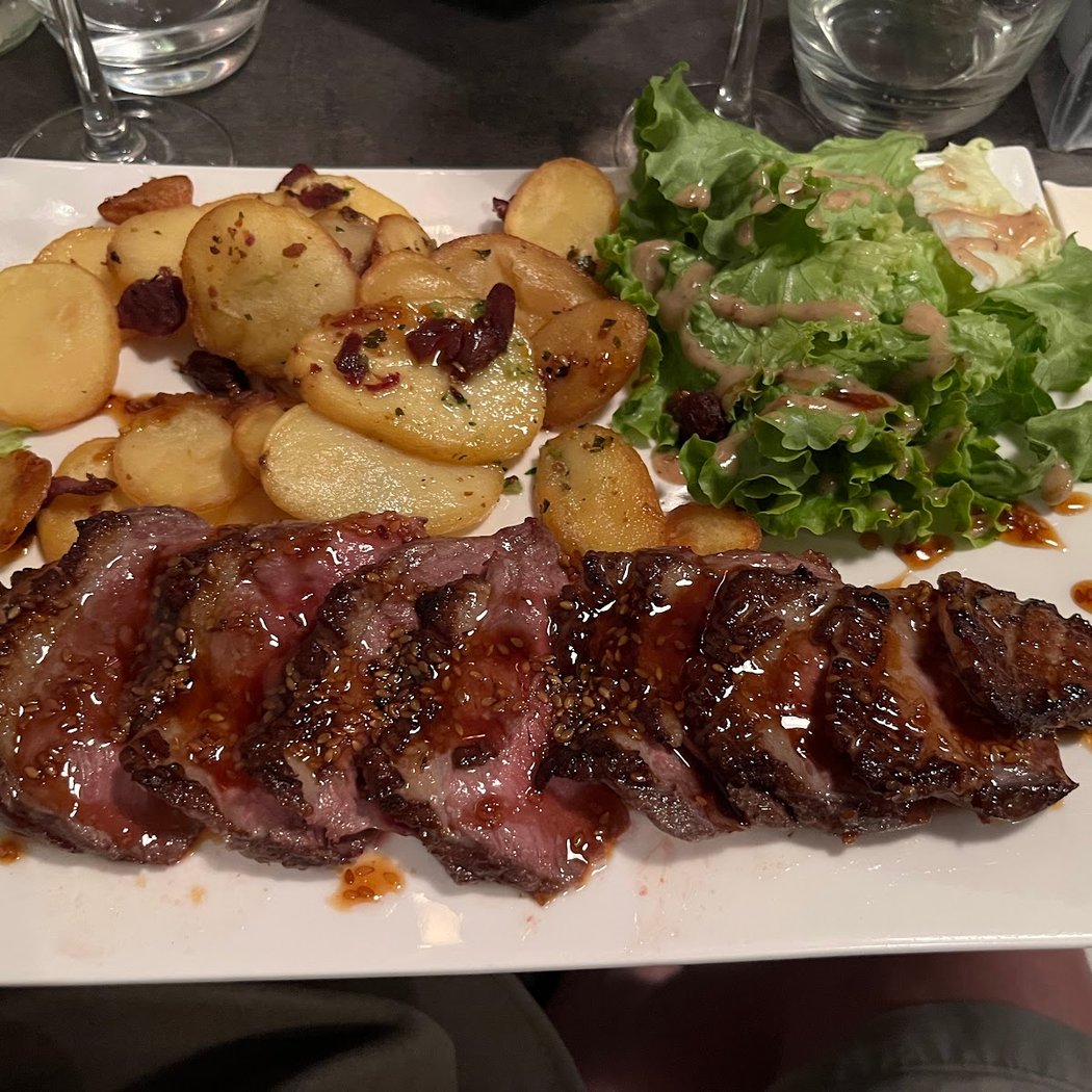 The Duck Barn Restaurant 3