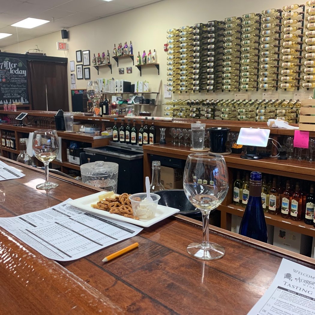 Adirondack Winery & Extreme Heights Cidery Lake George Tasting Room 3