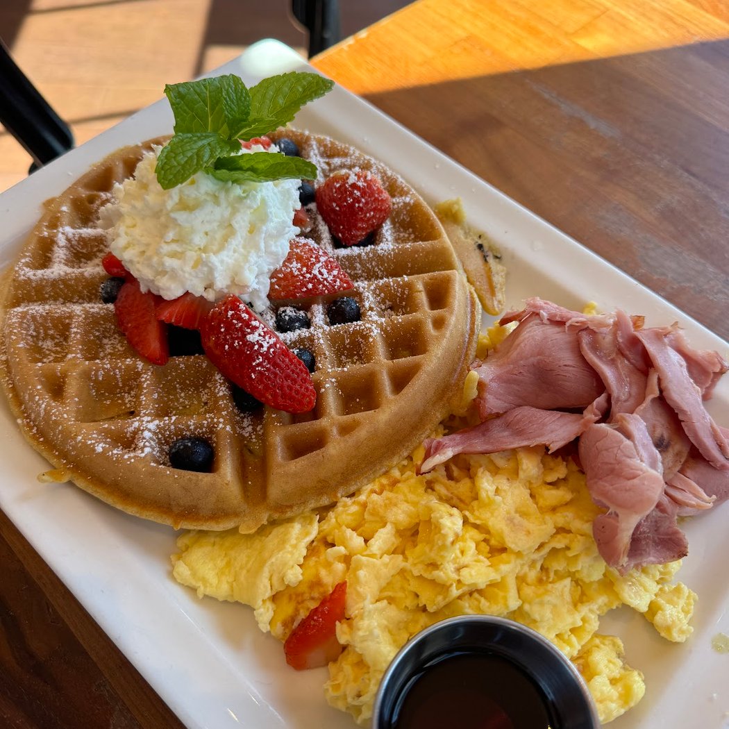 Jeannine's Restaurant & Bakery 1