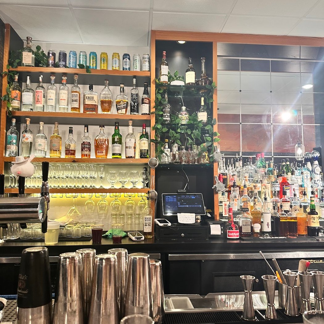 Cafe Luna 3